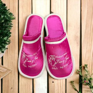 Pantufla Cerrada Satín Con Listón
